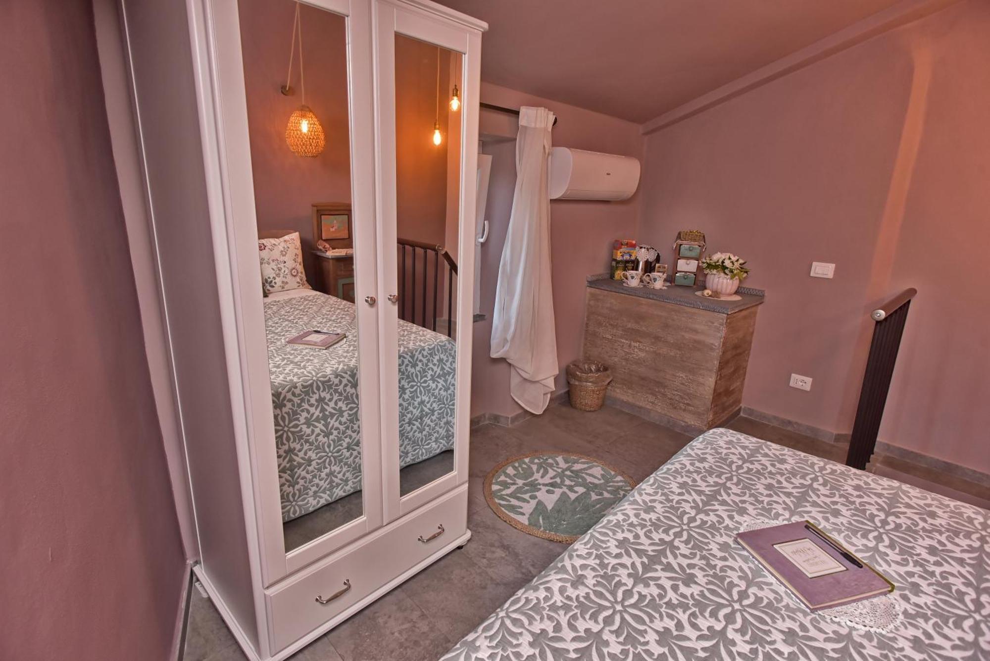Casa Vacanze Tra I Monti E San Martino Biassa Экстерьер фото